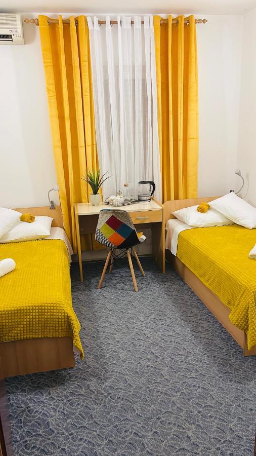 Apartmens And Rooms Madunic V Spalato Esterno foto