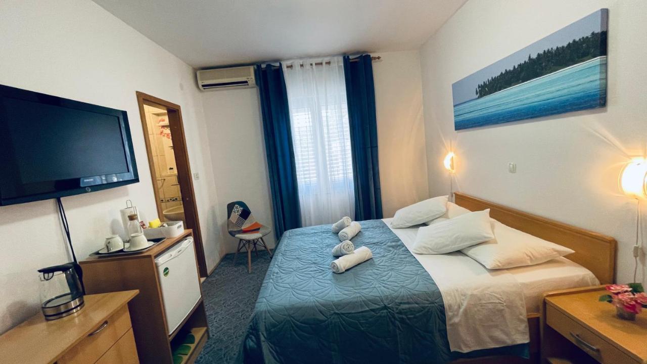 Apartmens And Rooms Madunic V Spalato Esterno foto