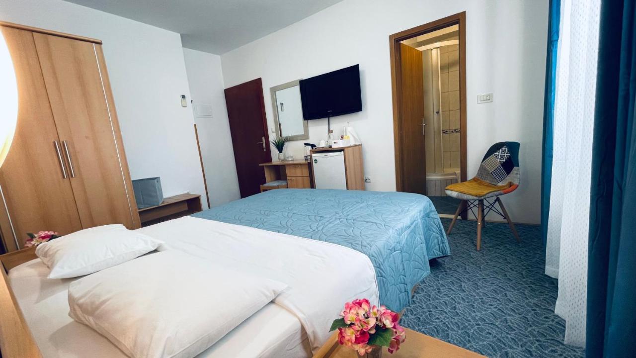 Apartmens And Rooms Madunic V Spalato Esterno foto