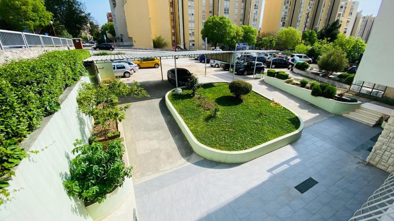 Apartmens And Rooms Madunic V Spalato Esterno foto